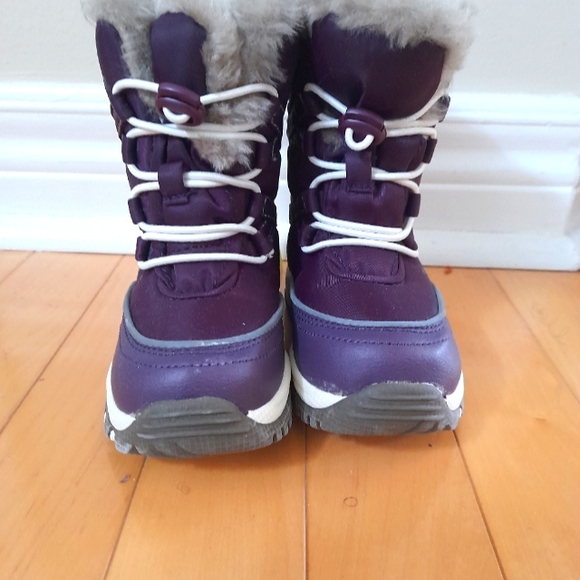 NWT Mexx Toddler size 5 toddler boots- purple and white - Picture 2 of 7
